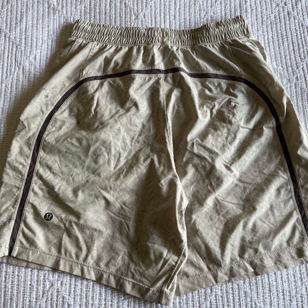 Lululemon Pace Breaker Linerless Short 7” - S